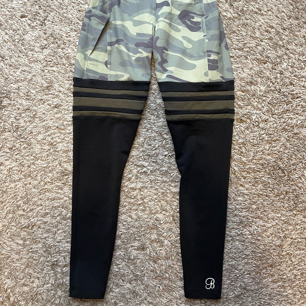 Bombshell leggings